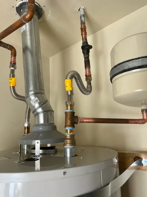 Water heater installation and plumbing repair in Raintree